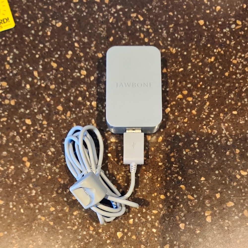 Jawbone SPA-K901 AC Adapter, Never Used